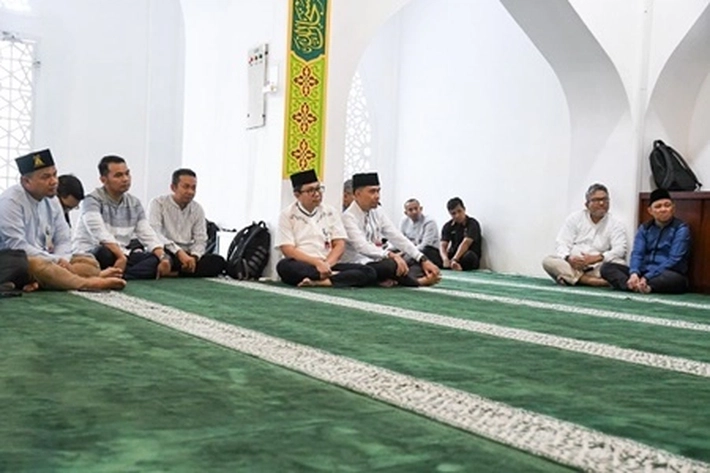 BRK Syariah Jalankan Program Tarbiyah Ruhiyah Sambil Shalat Dhuha dan Sarapan Bersama