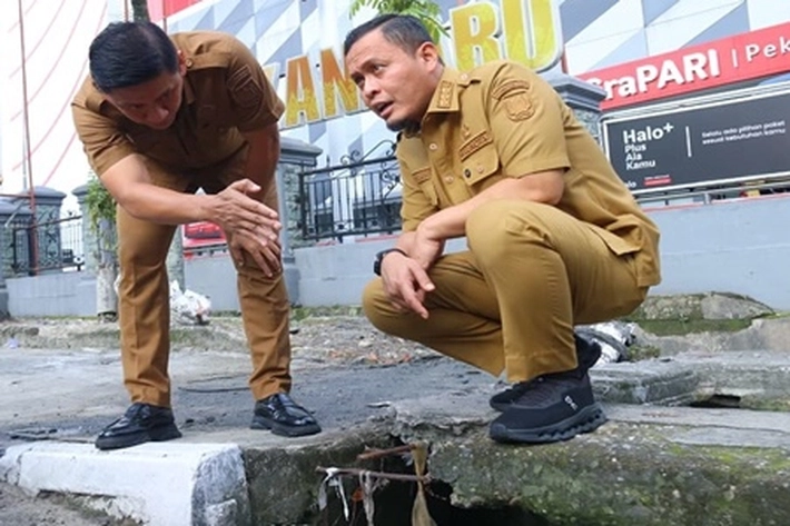 Walikota Agungung Nugroho Minta Warga Rutin Lakukan Goro Mingguan untuk Cegah Banjir 