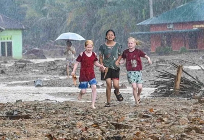 Petaka di Sumatera Akibatnya Banyak Anak-Anak jadi Yatim Piatu, Apa Tanggung Jawab Negara?