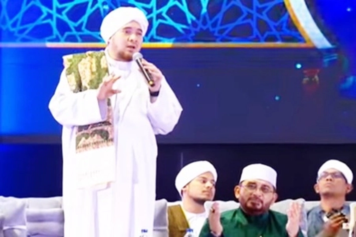 Habib Jindan: Dzikir adalah Amalan Ampuh Penyelamat Azab