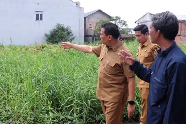 Wawako Markarius Anwar Respon Cepat Aduan Masyarakat Soal Kondisi Infrastruktur Jalan Manyar Sakti