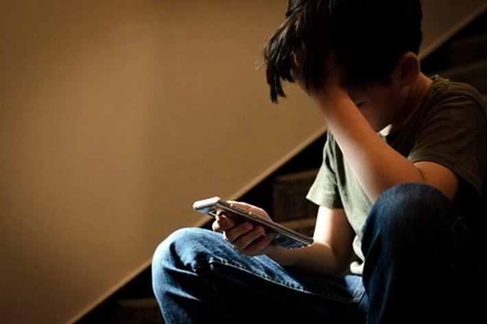 Peneliti Sebut Keseringan Medsos Tak Ganggu Kesehatan Mental Remaja