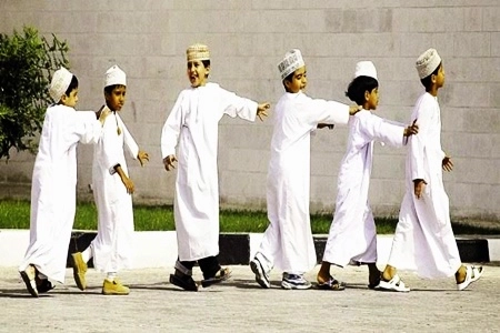 Membentuk Akhlak Anak Sebagai Titipan dari Allah SWT