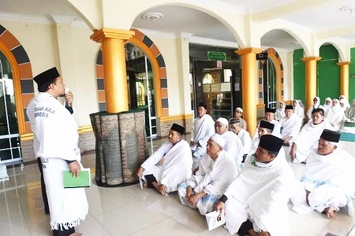 Nasabah BRK Syariah Tanjungpinang Ikuti Praktik dan Bimbingan Manasik Haji