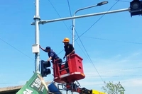 Tiang Baliho dan Reklame Ditertibkan karena Sudah Langgar Aturan dan Ganggu Keindahan Kota