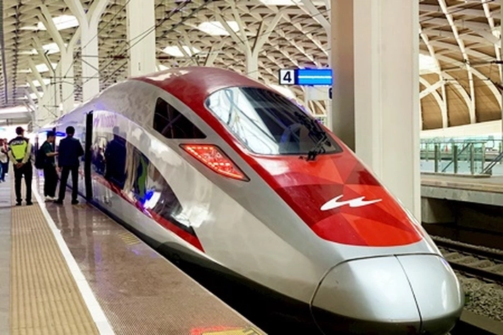 Ekonom Soroti Fungsi Danantara Setelah Utang Kereta Cepat Dibayar APBN