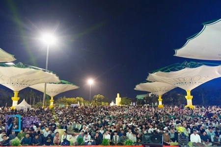 Ratusan Jemaah Penuhi Masjid Raya Annur di Ramadan 1447 H 