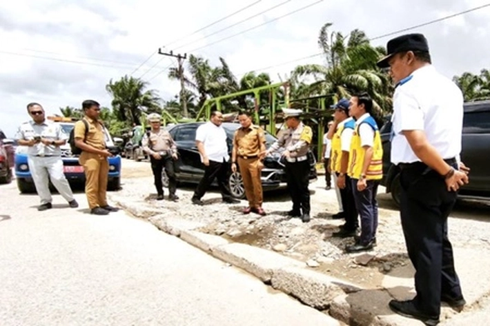 BPJN Masih Lakukan Perbaikan Jalan di Kilometer 73-83 Pelalawan