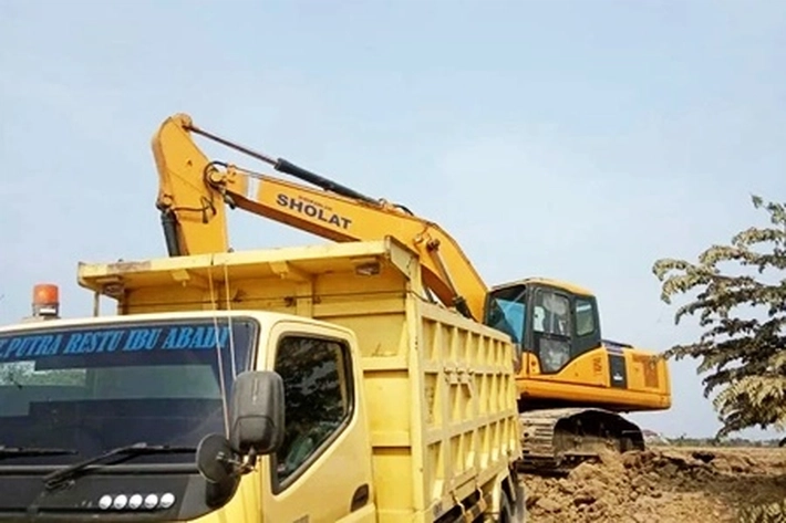 Kinerja Kadis ESDM Masih di Soal, Plt Gubri: Bawa Wartawan Biar Disorot Galian C yang Marak