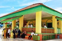 Wisata Religi Semakin Menawan di Masjid Jami Sultan Lingga, Terasa Kesejukan dan Banyak Pilihan Bisa Dikunjungi pada Ramadan 2026