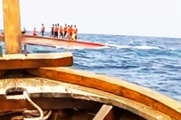 Kapal Motor Makmur Jaya Terbalik di Perairan Bintan karena Dihantam Gelombang Tinggi di Laut Kepri