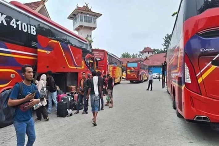 Aktivitas Penumpang di Terminal BRPS Pekanbaru Mulai Menunjukkan Peningkatan