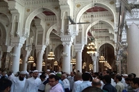 Tiang-tiang Penyangga di Masjidil Haram Punya Peran Penting untuk Jemaah