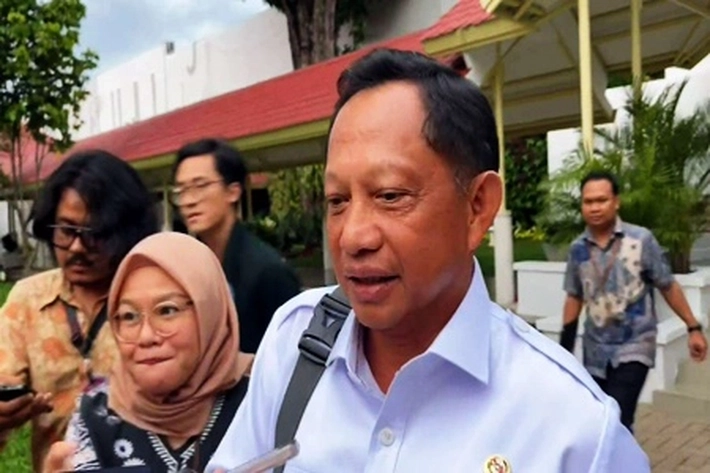 Mendagri Tito Karnavian Ingatkan Pejabat Kurangi Perjalanan Dinas, 'Lebih Baik Alihkan untuk Kesejahteraan Rakyat'