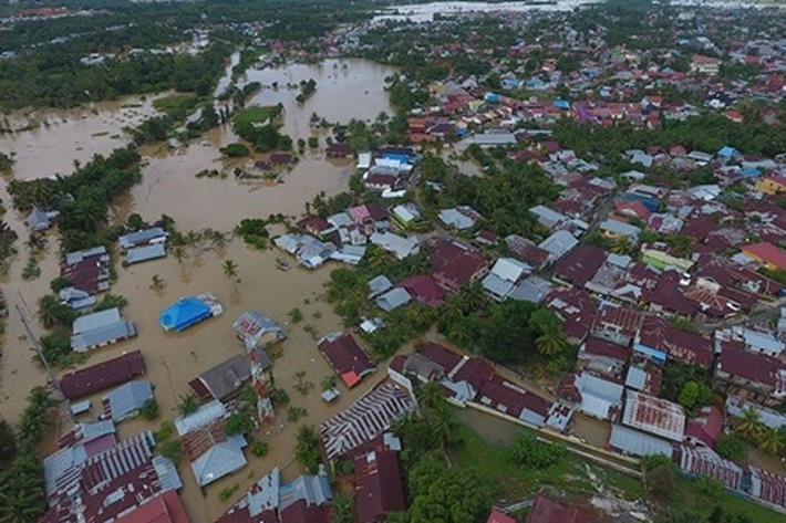Dewan Soroti Banjir yang Belum Teratasi Sejak Kepemimpinan Agung Nugroho-Markarius