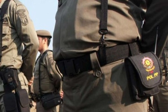 Satpol PP Dikerahkan untuk Tertibkan Sampah