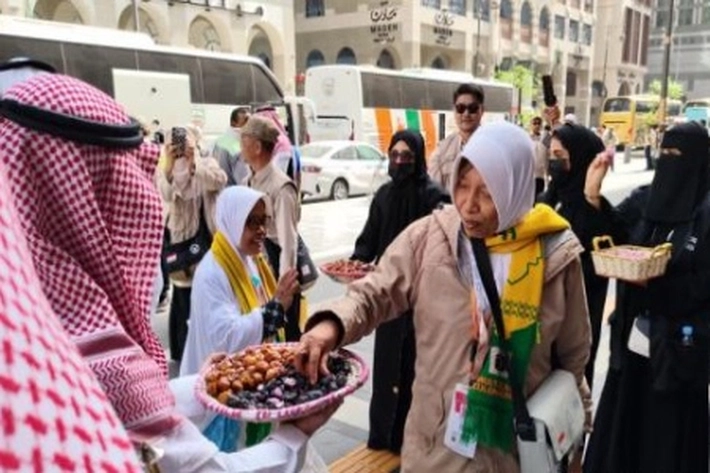 Pensiunan Guru Agama Menunggu Selama 13 Tahun Baru Bisa Berangkat Haji 