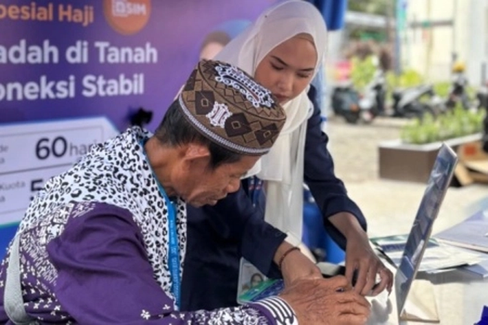 Jamaah Tetap Terhubung Selama di Tanah Suci dengan Pakai Paket Haji XLSMART 2026 