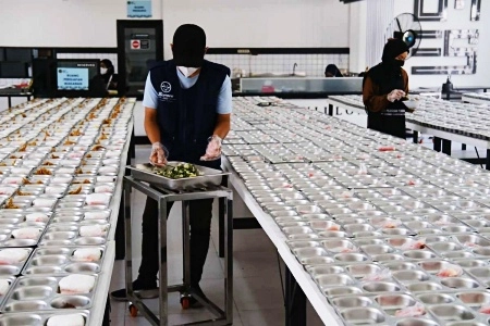 Anggaran MBG Dievaluasi untuk Ngirit Hingga Rp50 T Setahun