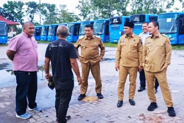 Pemko Uji Coba Bus Listrik untuk Transportasi Go Green
