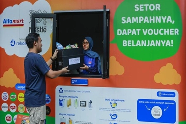 5 Waste Station Baru Dibangun untuk Memudahkan Tukar Sampah Plastik 