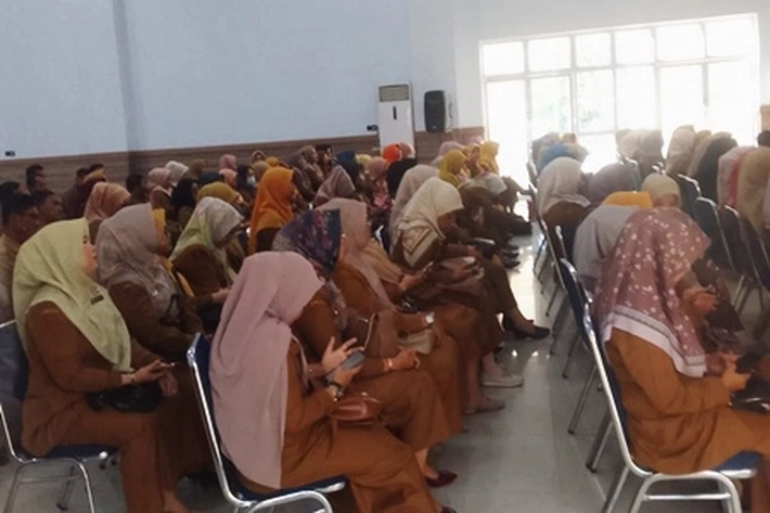 Silaturahmi Antara Kepala Dinas dengan Para Kepala Sekolah
