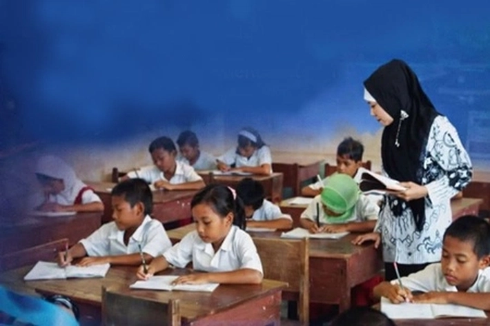 Harapan para Guru Memperoleh Kenaikan Gaji 300 Persen Kembali Kandas
