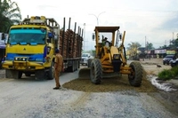 Pemprov Riau Gandeng BUMN dan Swasta untuk Perbaiki Ruas Jalan Penghubung Kawasan Industri Minas–Tualang Timur