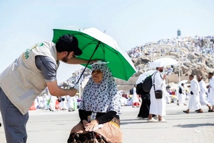 Cuaca Panas Ekstrem di Tanah Suci Bisa Timbulkan Resiko Heat Stroke pada Jamaah Haji