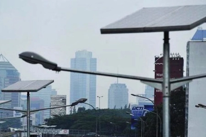 BP Batam Siapkan Modernisasi Sistem Penerangan Jalan Umum dengan Lampu Tenaga Surya