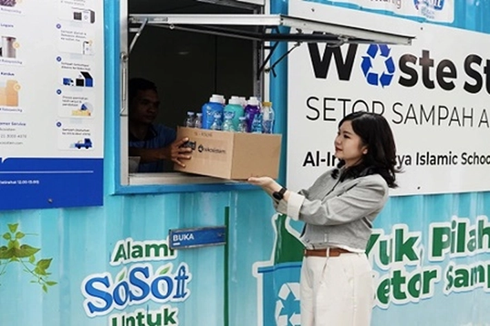 Warga Pekanbaru Kini Bisa Tukar Sampah Jadi Uang Elektronik