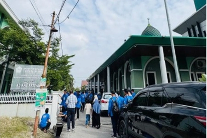 Demokrat Lakukan 'Gerakan Langit Biru Indonesia Asri' di Lingkungan Masjid