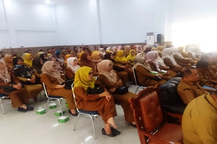 Disdik Lakukan Pertemuan dengan Kepsek SD Negeri se Pekanbaru untuk Repleksi SPMB