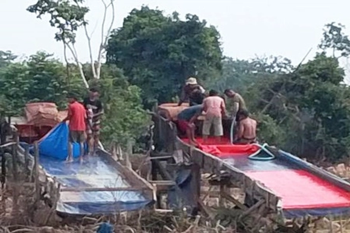 Tambang Emas Ilegal di Aliran Sungai Indragiri Sudah 'gegap gempita' , 'Tetapi Masih Diselimuti Antara Perut dan Hukum'