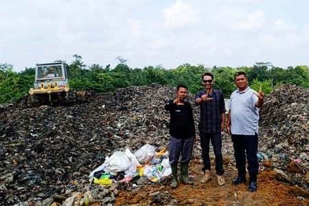 PT TPP Kerahkan Satu Unit Dozer untuk Dukung Proses Revitalisasi TPA Sebagai Tanggungjawab pada Lingkungan
