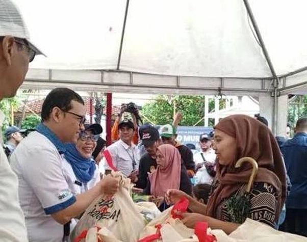 Melalui Mobil Pangan Keliling Pemko Hadirkan Program Sembako Murah 