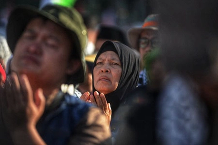 Apa Kebahagiaan yang Sebenarnya di Dunia Cuma Kekayaan dan Keturunan?