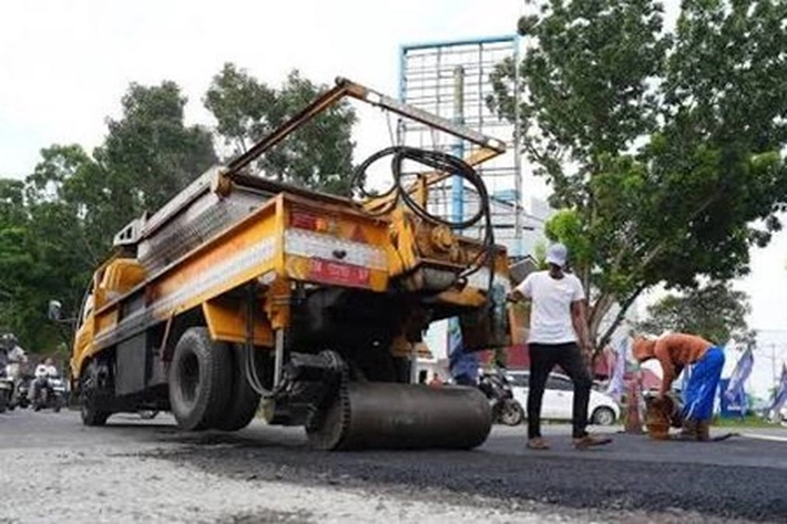 PUPR Kebut Perbaikan Jalan Rusak hingga Akhir Tahun 2026