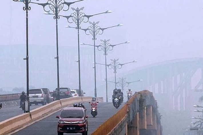 Kualitas Udara Pekanbaru Sempat Anjlok Jadi Sangat tidak Sehat Akibat Kabut Asap Karhutla