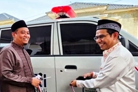 Anggota DPR RI H Hendry Munief Buat Rumah Singgah di Pekanbaru