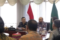 Plt Gubri Minta Pertamina Hulu Rokan Bantu Perbaiki Infrastruktur Jalan di Riau