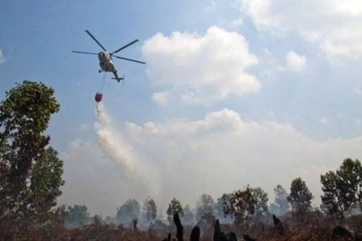 Enam Helikopter Siaga untuk Dinginkan dan Tekan Karhutla