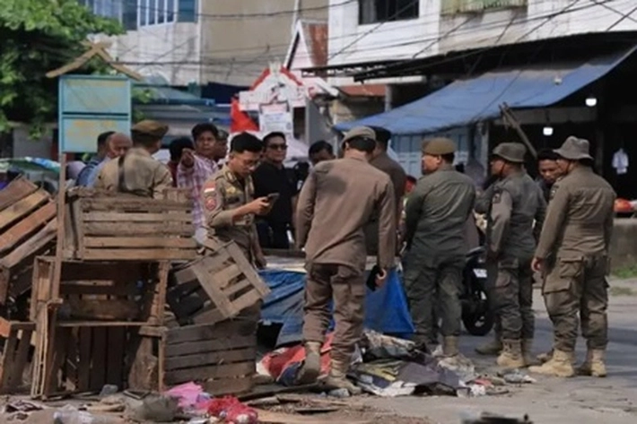 Sejumlah Kios di Jalan Teratai Dimanfaatkan Sebagai Tempat Tinggal