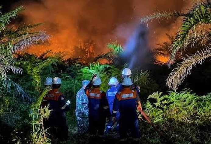 Pemprov Siapkan Sanksi Tegas bagi Perusahaan Abai Karhutla dan Wajib untuk Garda Terdepan