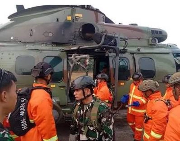 Tim Kopasgat Diterjunkan ke Lokasi Karhutla di Pelalawan