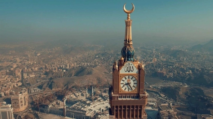  Teknologi AI Saudi Makin Canggih untuk Layanan  Dua Masjid Suci