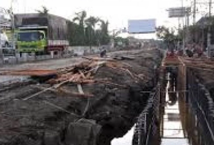 Pemko Percepat Pembenahan Drainase di Enam Ruas Jalan yang Rawan Digenangi Air