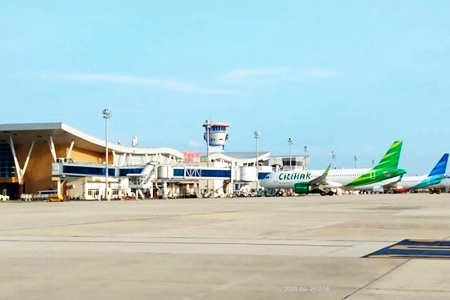 Bandara SSK II Batalkan Puluhan Penerbangan Pekanbaru-Jakarta karena Ada Erupsi Anak Gunung Krakatau