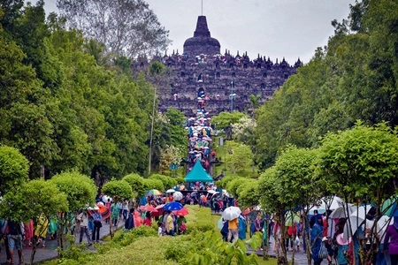 Harga Tiket Masuk Candi Borobudur di Akhir Pekan yang Sudah Menjadi Destinasi Wisata Kultural Spiritual Dunia