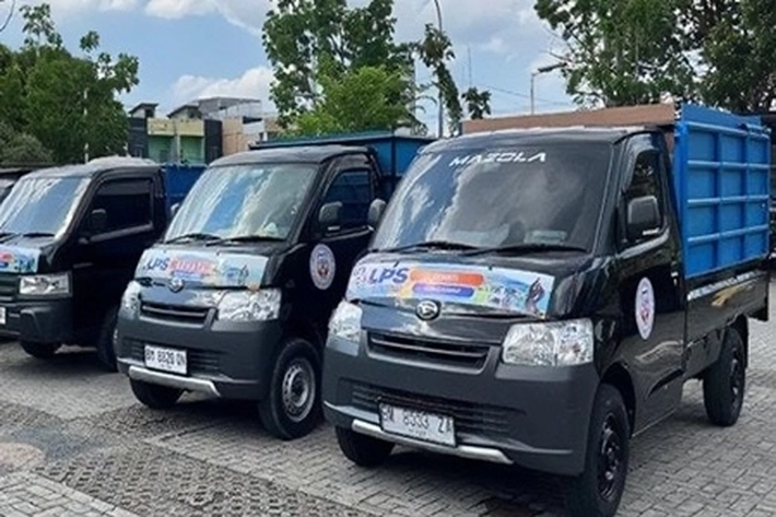 3 Truk Angkutan Sampah Tak Berizin Diamankan yang Modusnya Pakai Stiker LPS